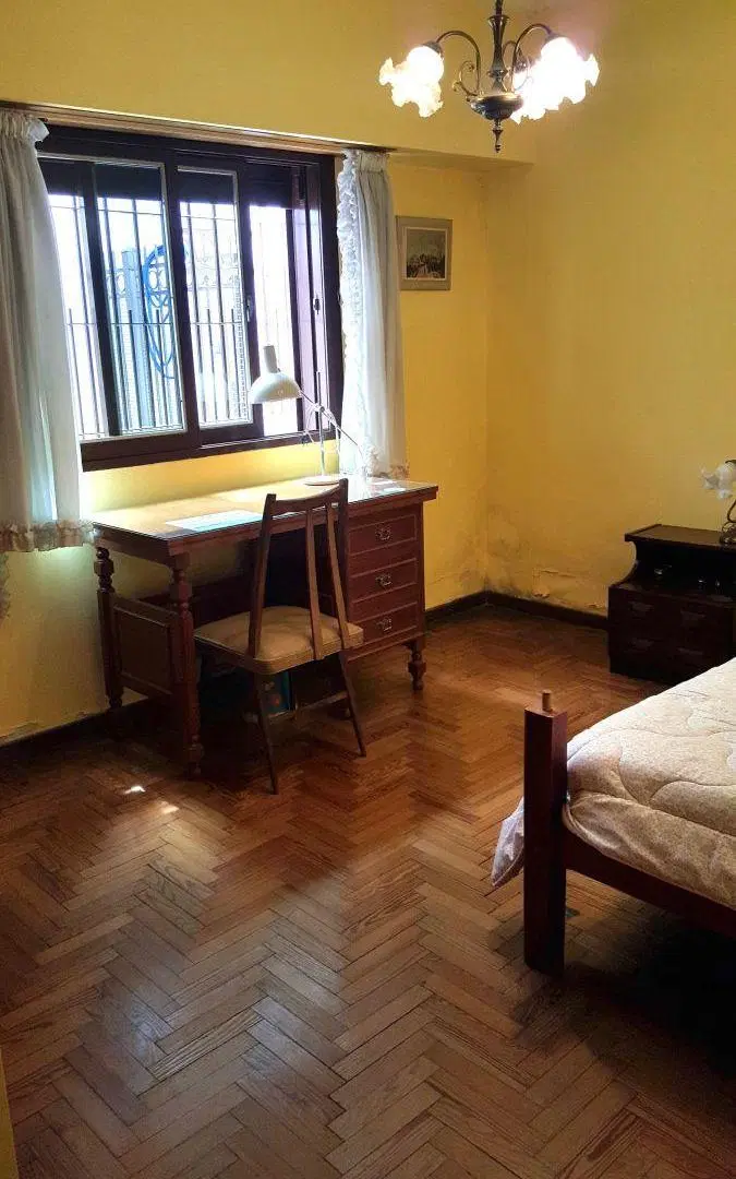 CASA 4 DORMITORIOS EN VENTA, 63 ENTRE 7 Y 8 3