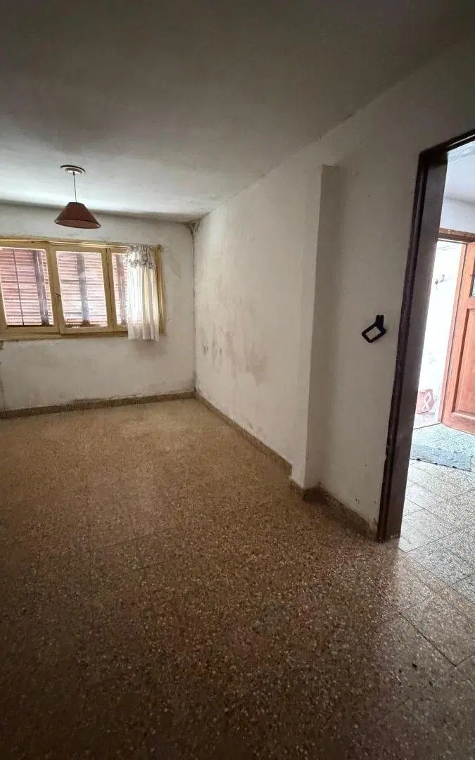 PH 2 DORMITORIOS Y QUINCHO EN VENTA A REFACCIONAR, VILLA ELISA 4