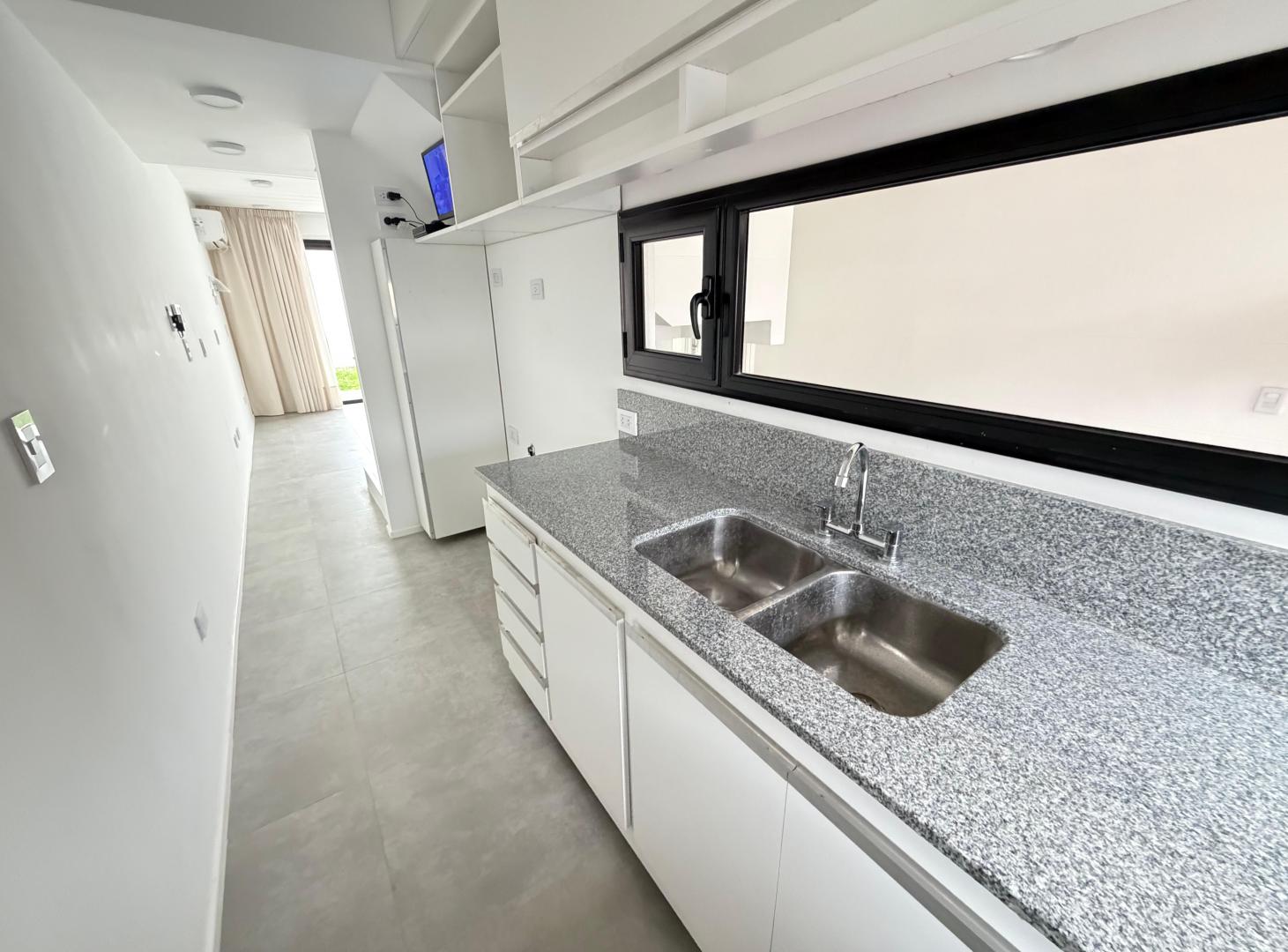 Foto de DUPLEX EN VENTA 20 38 Y 39 LA PLATA, imagen 5