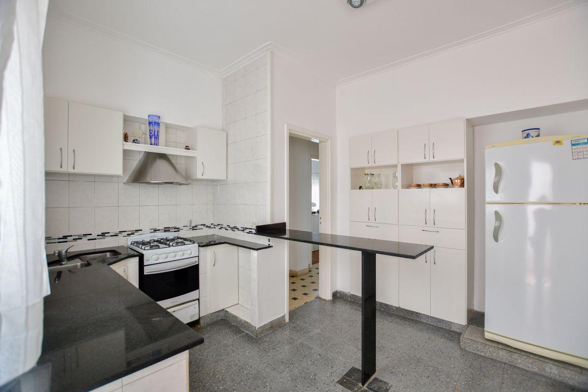 Foto de CASA REFACCIONADA EN VENTA, 531 ESQUINA 3, imagen 2
