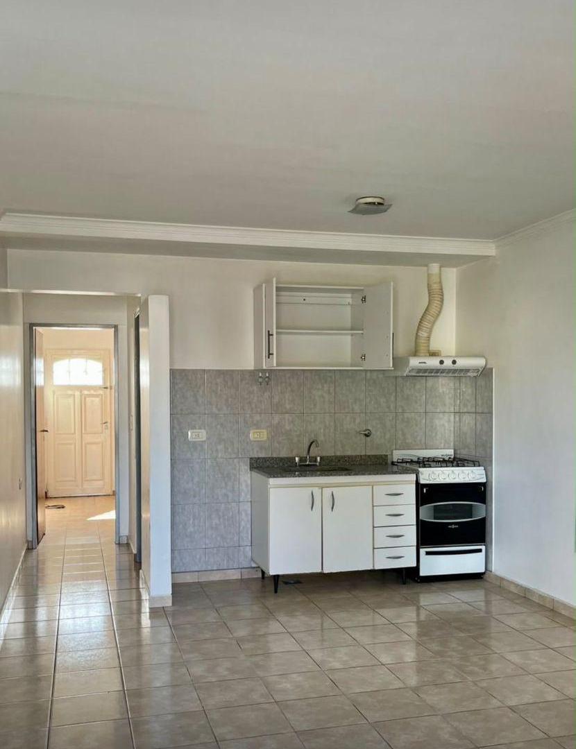 Foto de PH EN VENTA TOLOSA DE UN DORMITORIO, imagen 2