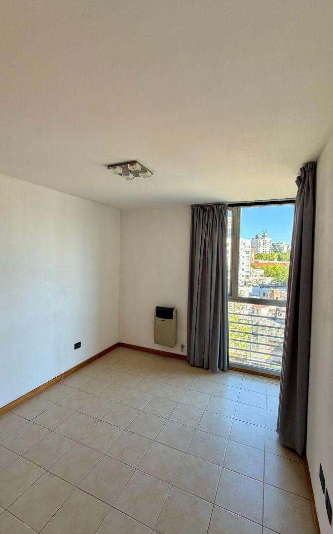 Foto de DEPARTAMENTO EN ALQUILER DE UN DORMITORIO LA PLATA 2 Y 59, imagen 5