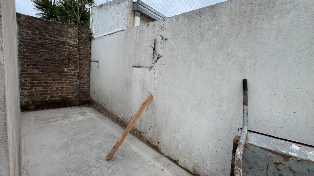 Foto de GALPÓN REMODELADO EN VENTA, EN TOLOSA, imagen 5