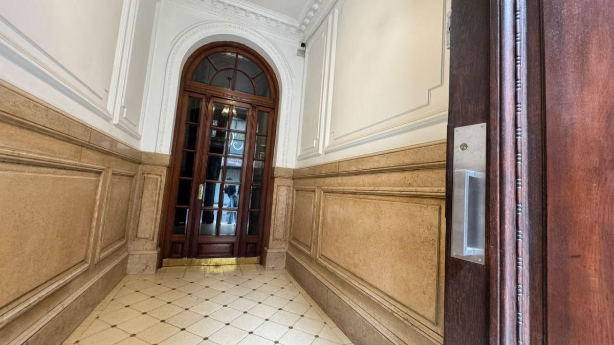 Foto de DEPARTAMENTO 3 DORMITORIOS REMODELADO | TALCAHUANO 325, CABA, imagen 3