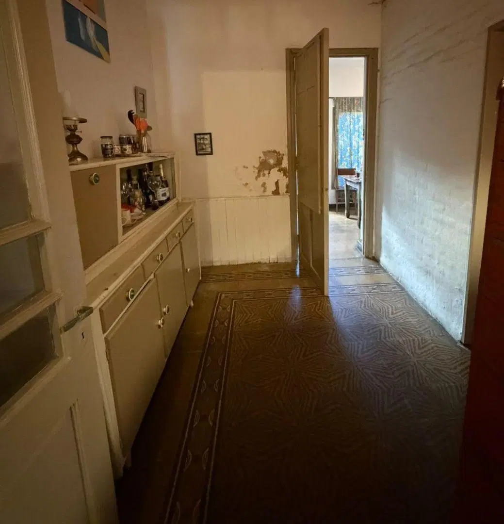 Casa con 6 habitaciones en venta en Alberdi ideal uso comercial 5