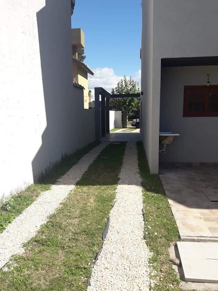 Duplex 4 Ambientes en Venta en Mar de Ajo 2