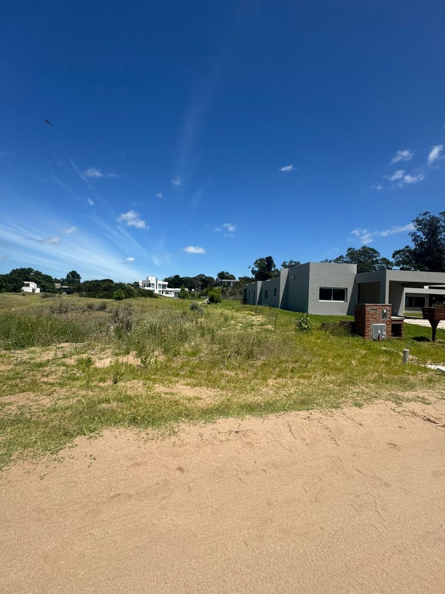 Lote en Costa Esmeralda Barrio Privado 1