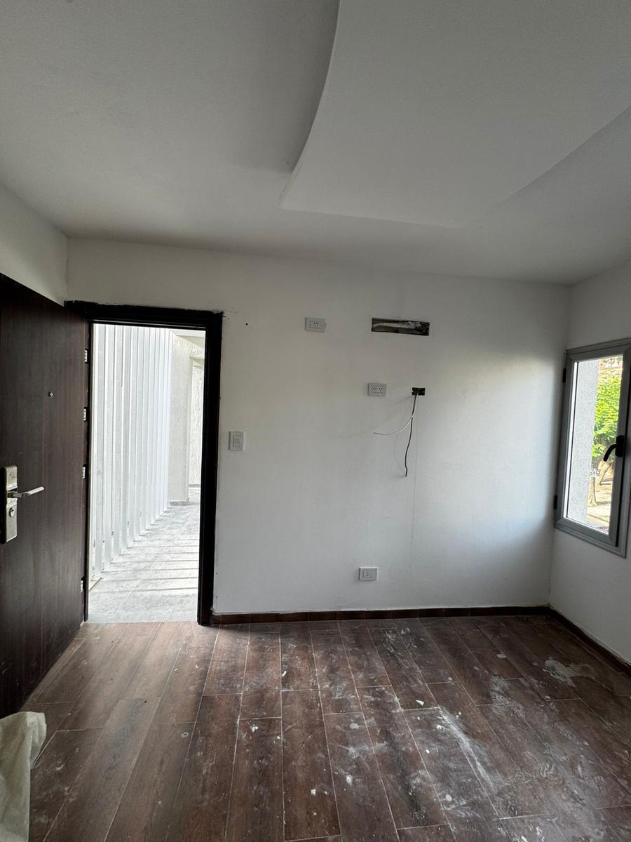 Foto de Departamento 3 ambietes en Venta en Mar De Ajo, imagen 2