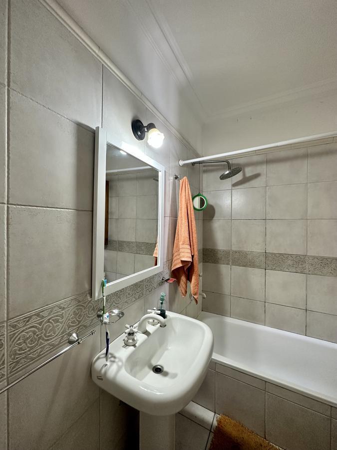 Hermosa Casa en Venta con Quincho. Gran Terreno, Ideal Posada! 4