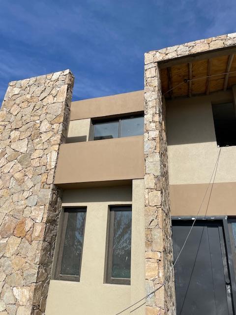 Duplex Tipo Casa a Estrenar en Barrio Privado Milcayac de 4 Dorm. 4