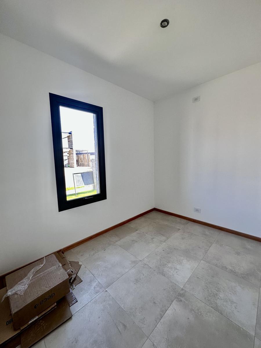 4 Dorm Cocina Living Comedor 5