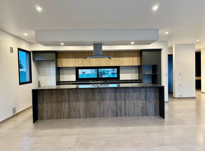 Casa a estrenar, una planta con 3 dormitorios 3