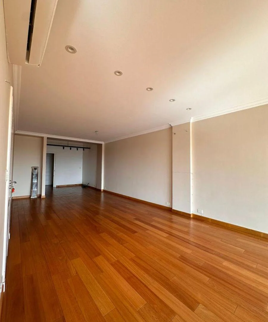 Foto de Vendo Semi piso REMODELADO sobre Av. Del Libertador, imagen 3