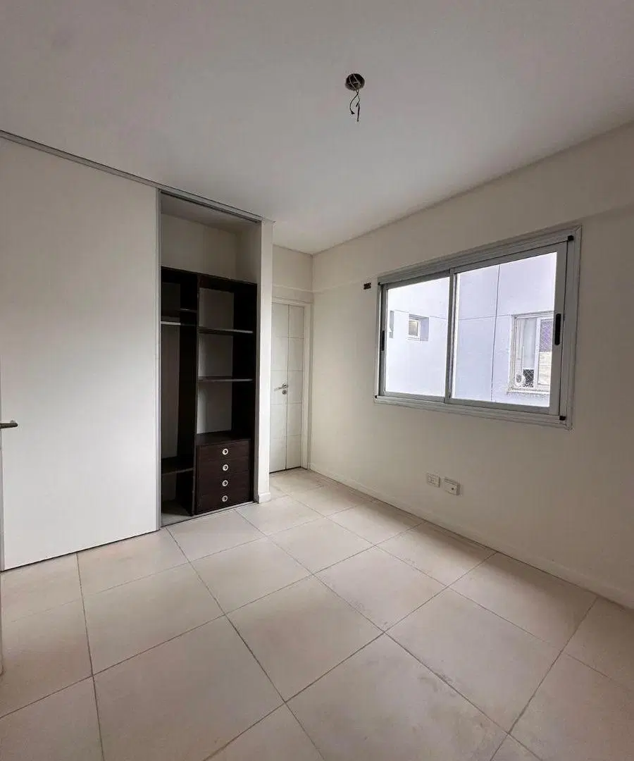 ALQUILO DOS AMBIENTES EN VILLA CRESPO 2