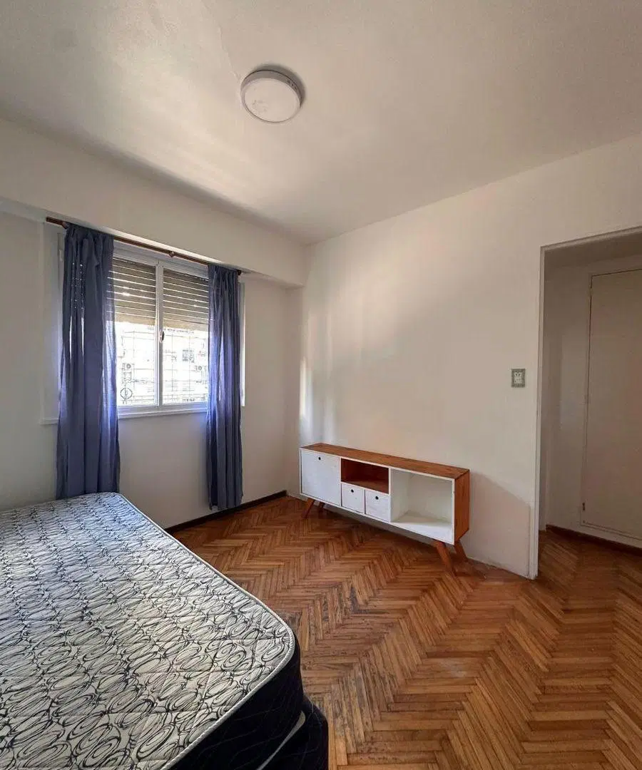ALQUILO TRES AMBIENTES EN VILLA CRESPO 4