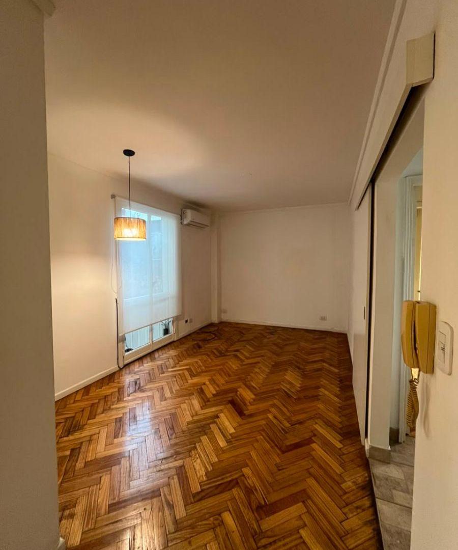 Foto de VENDO MODERNO 3 AMBIENTES EN FLORESTA, imagen 2