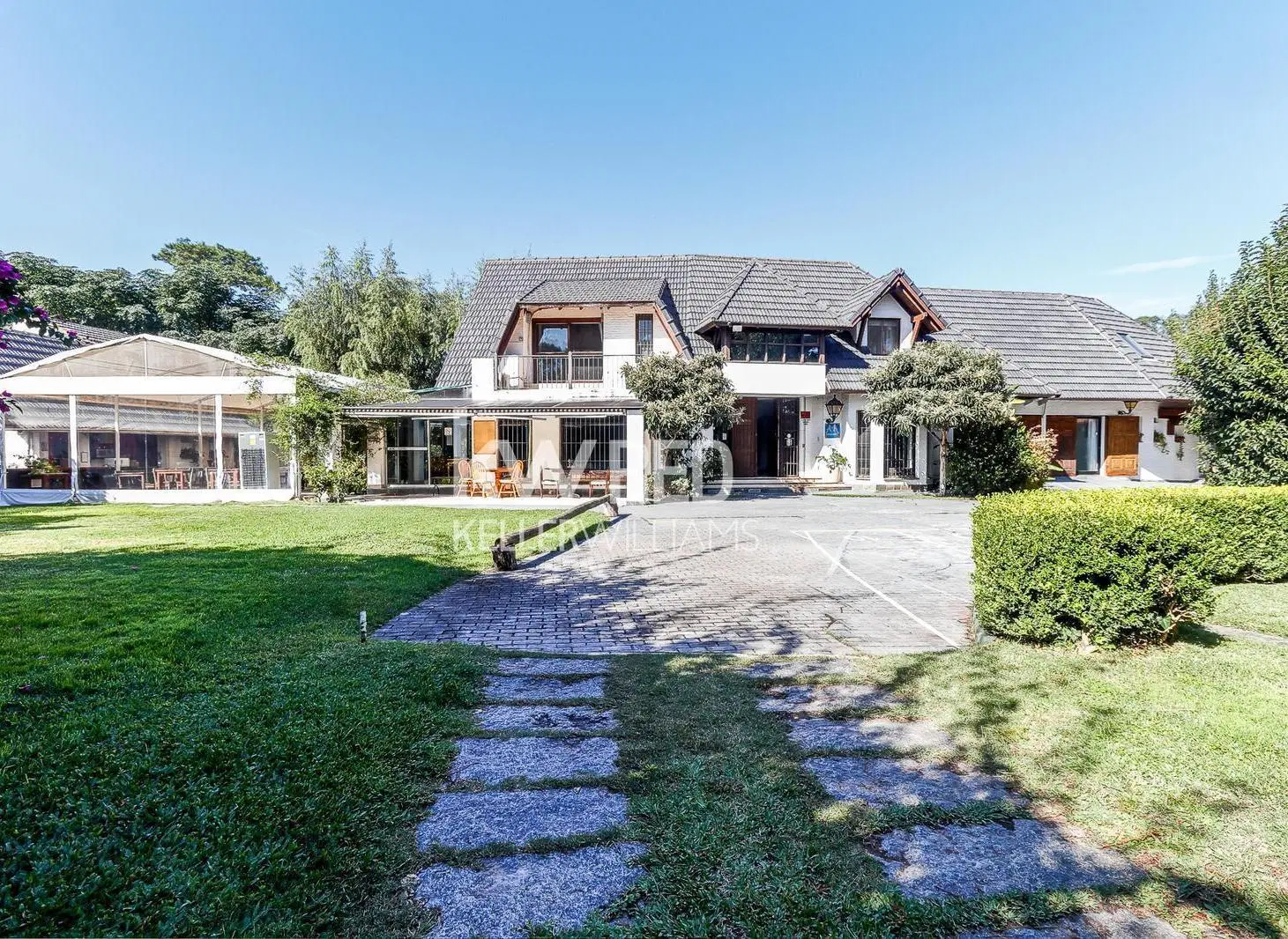 Casa de 12 dormitorios en venta en Punta del Este 4
