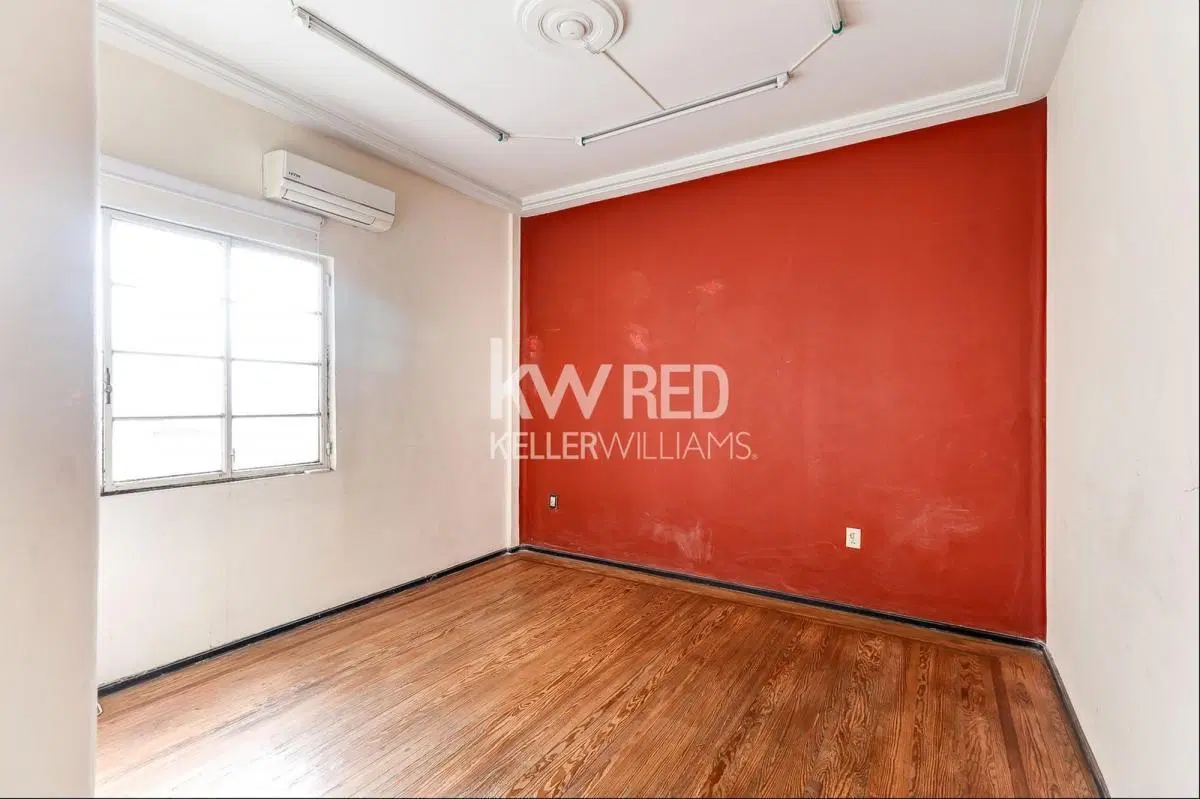 VENTA de apartamento de 8 habitaciones en Centro de Montevideo 5