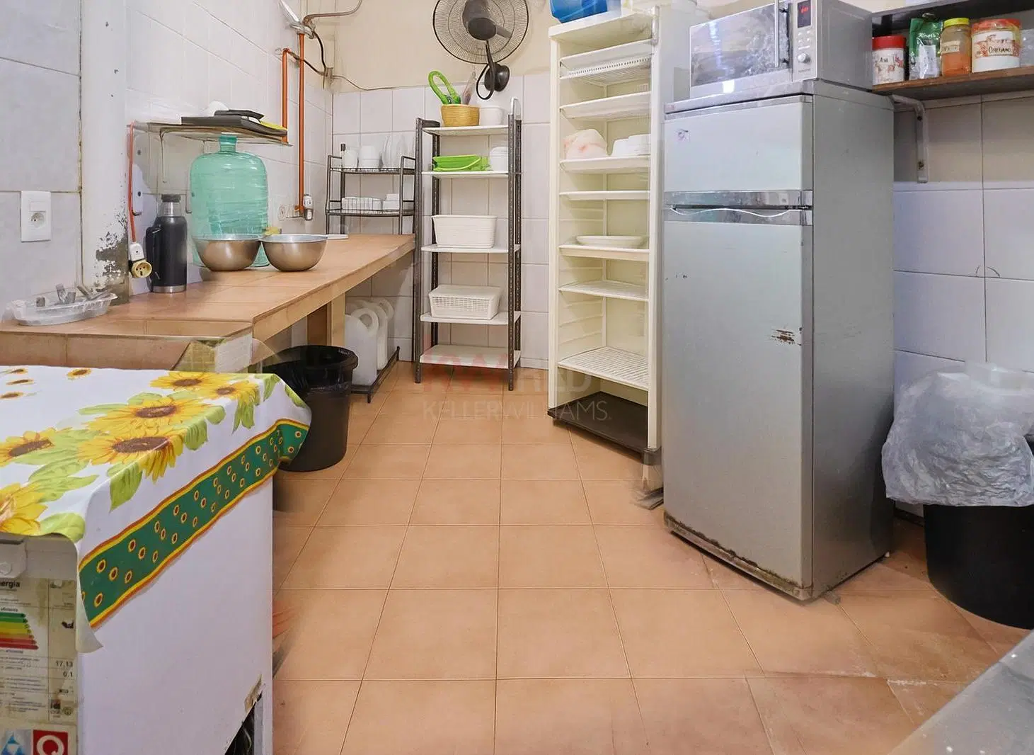 Venta de llave Autoservicio y rotisería Buceo, Solano Lopez y Av. Italia. 2