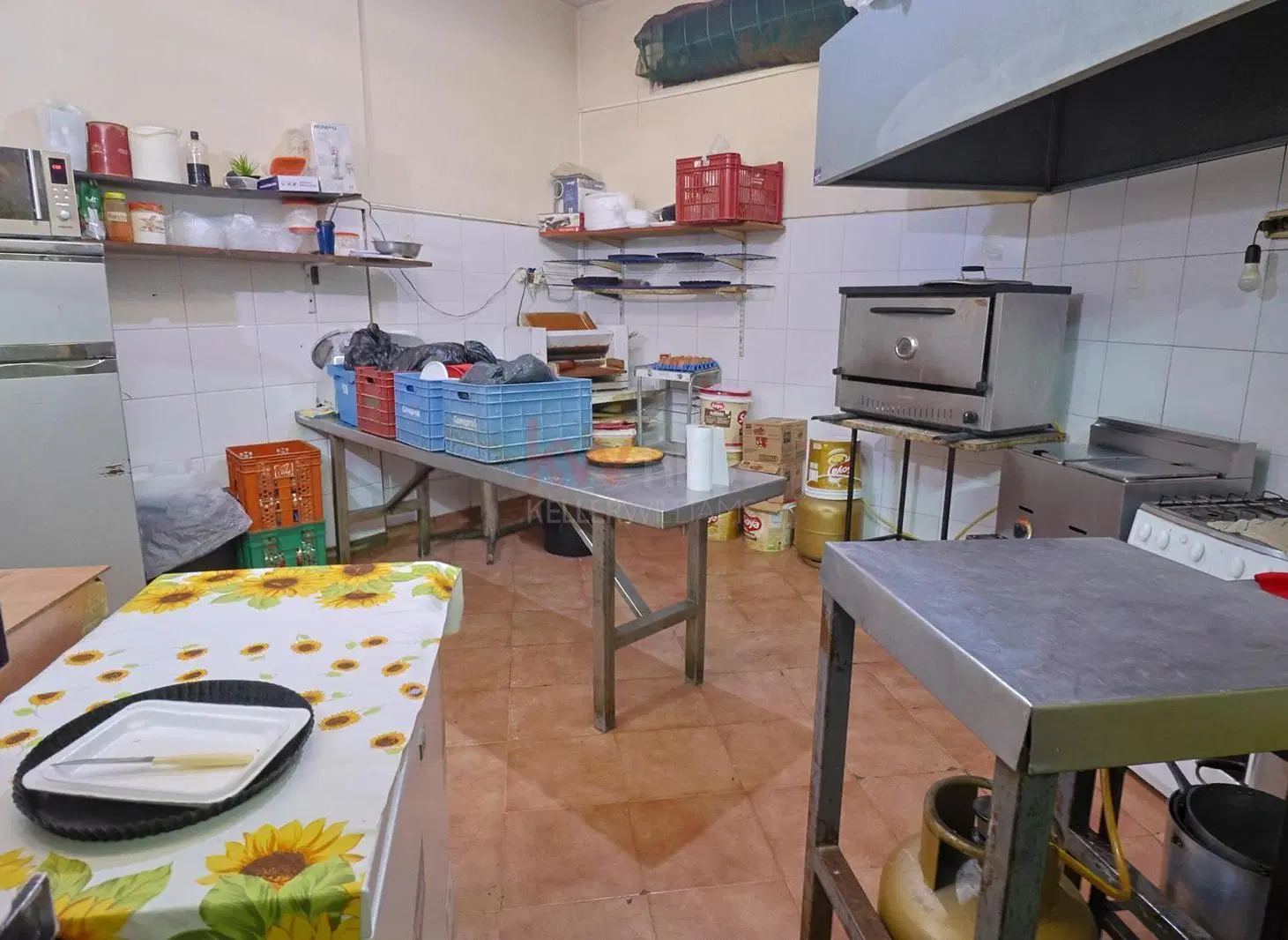 Venta de llave Autoservicio y rotisería Buceo, Solano Lopez y Av. Italia. 4