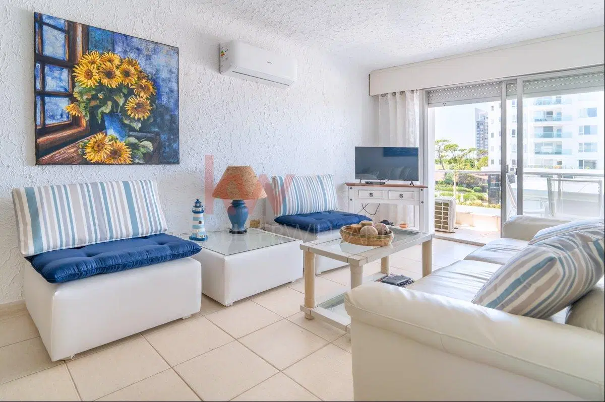 Venta Apartamento 3 dormitorios Punta del Este 1