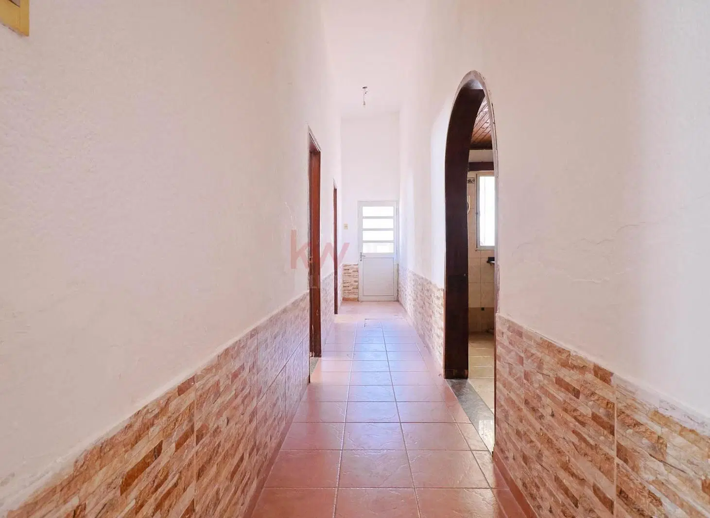 Venta Casa 5 dormitorios Garaje o Local Aires Puros 2