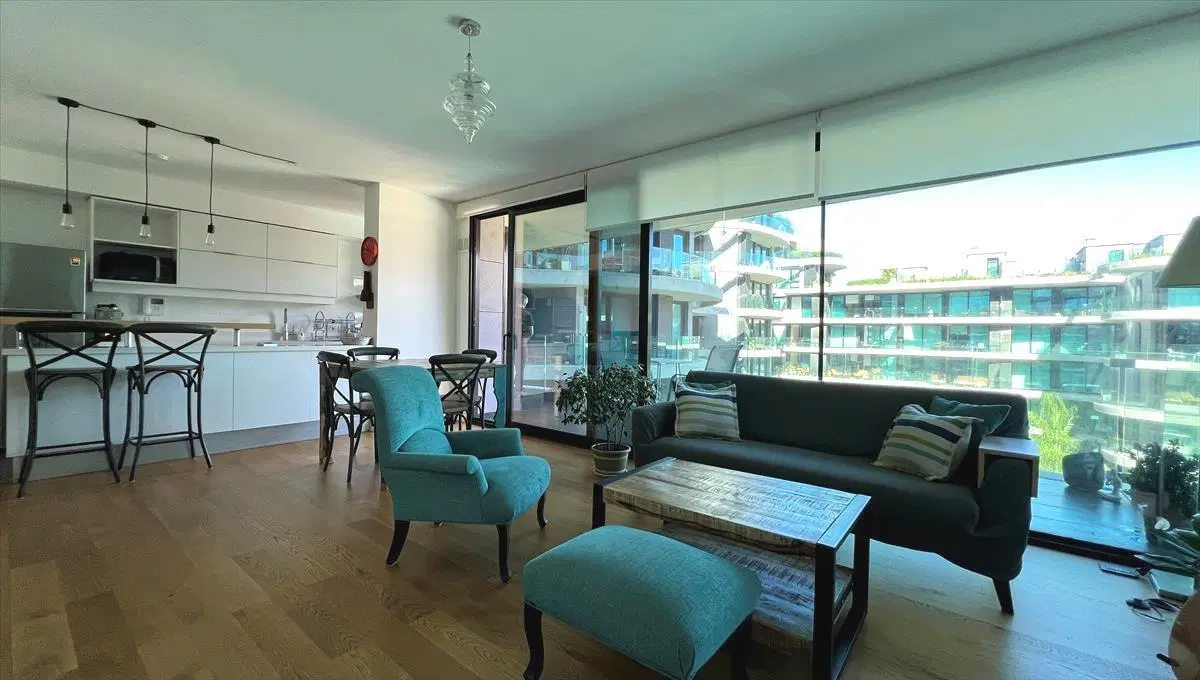 ALQUILER Apartamento Amueblado EDIFICIO FORUM 2 Dormitorios, 2 Baños, Terraza doble Y Garage 3