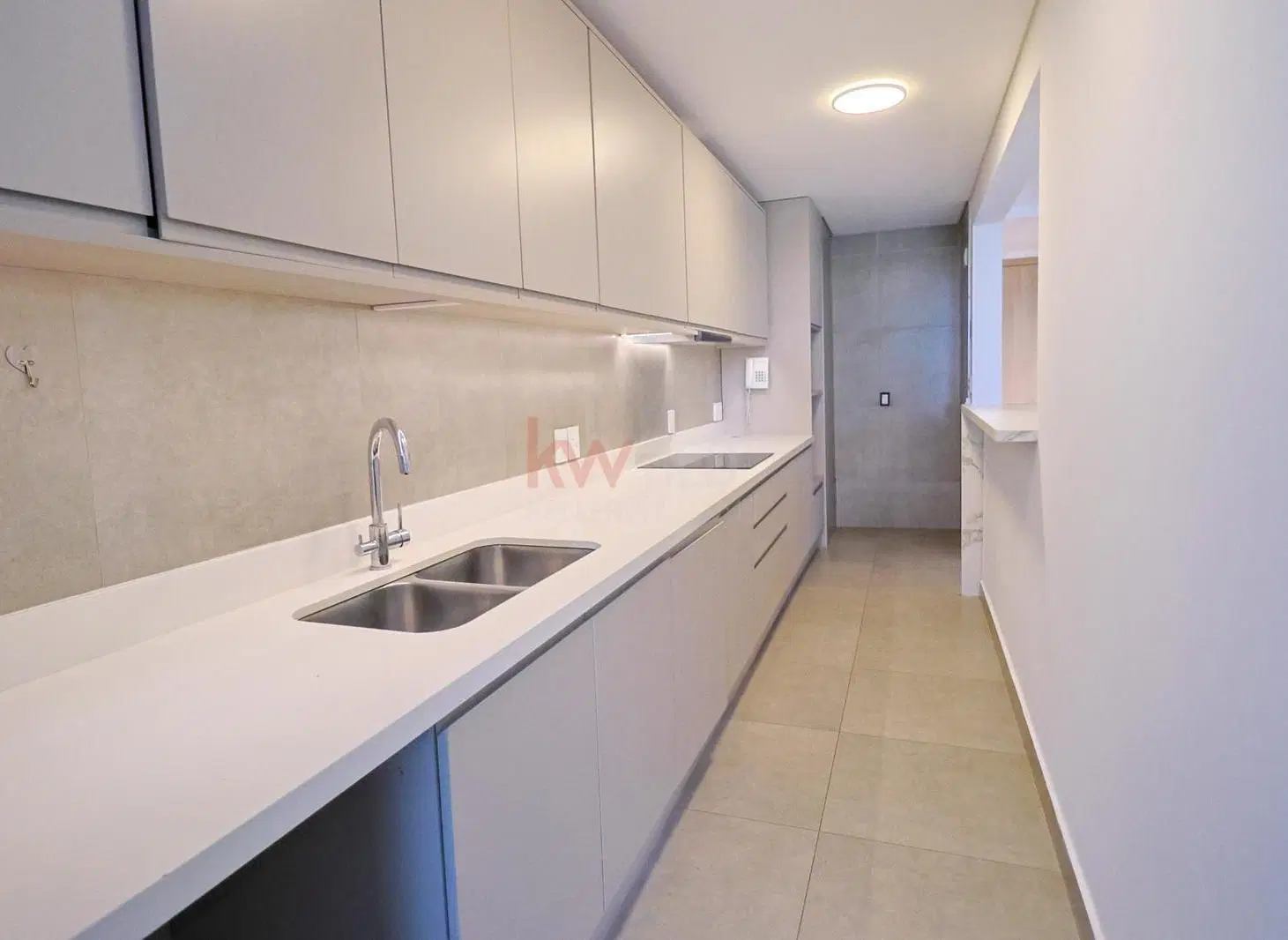 VENTA Apartamento 2 o 3 dormitorios 4 baños Edificio Verdenia Carrasco. 3