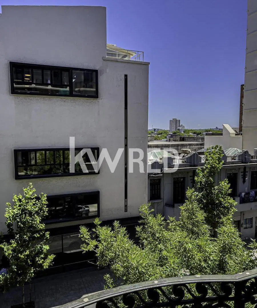 VENTA Apartamento 3 dormitorios barrio cordón, art deco de 1930 4