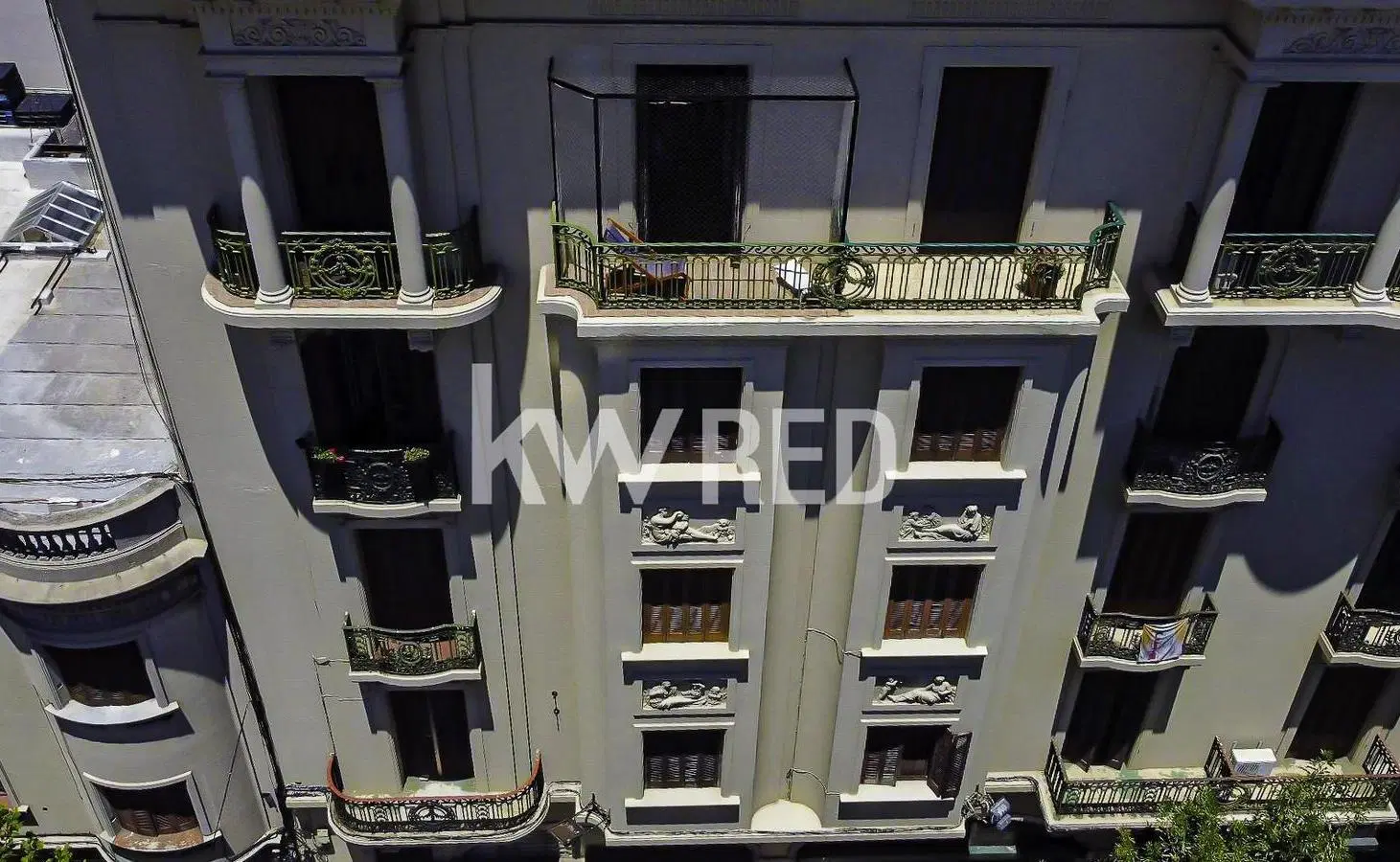 VENTA Apartamento 3 dormitorios barrio cordón, art deco de 1930 8
