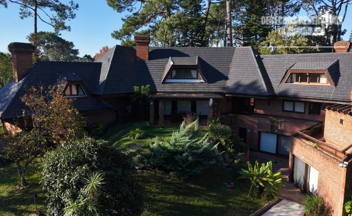 Venta Casa 6 dormitorios Nuevo Cantegril Punta del Este Maldonado 3