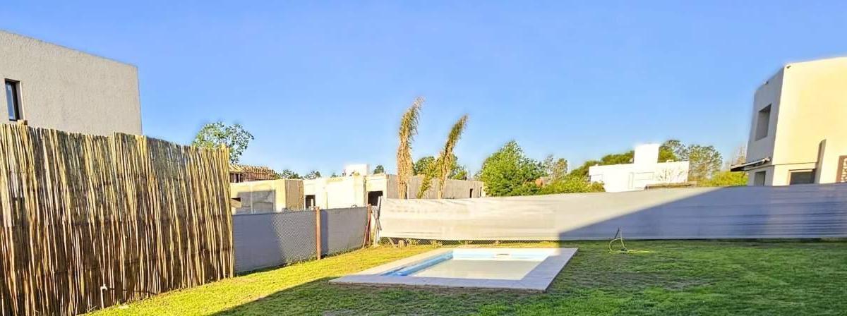 Chacras de La Villa Venta Casa Diseño Exclusivo, 3 Dorm., Pileta, Una Planta 1