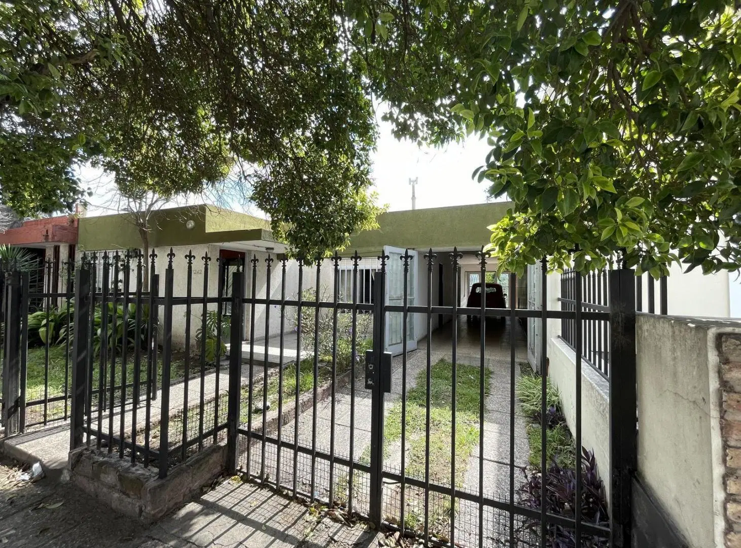 VENTA | CASA 3 DORMITORIOS EN BARRIO LOS NARANJOS | CORDOBA 2