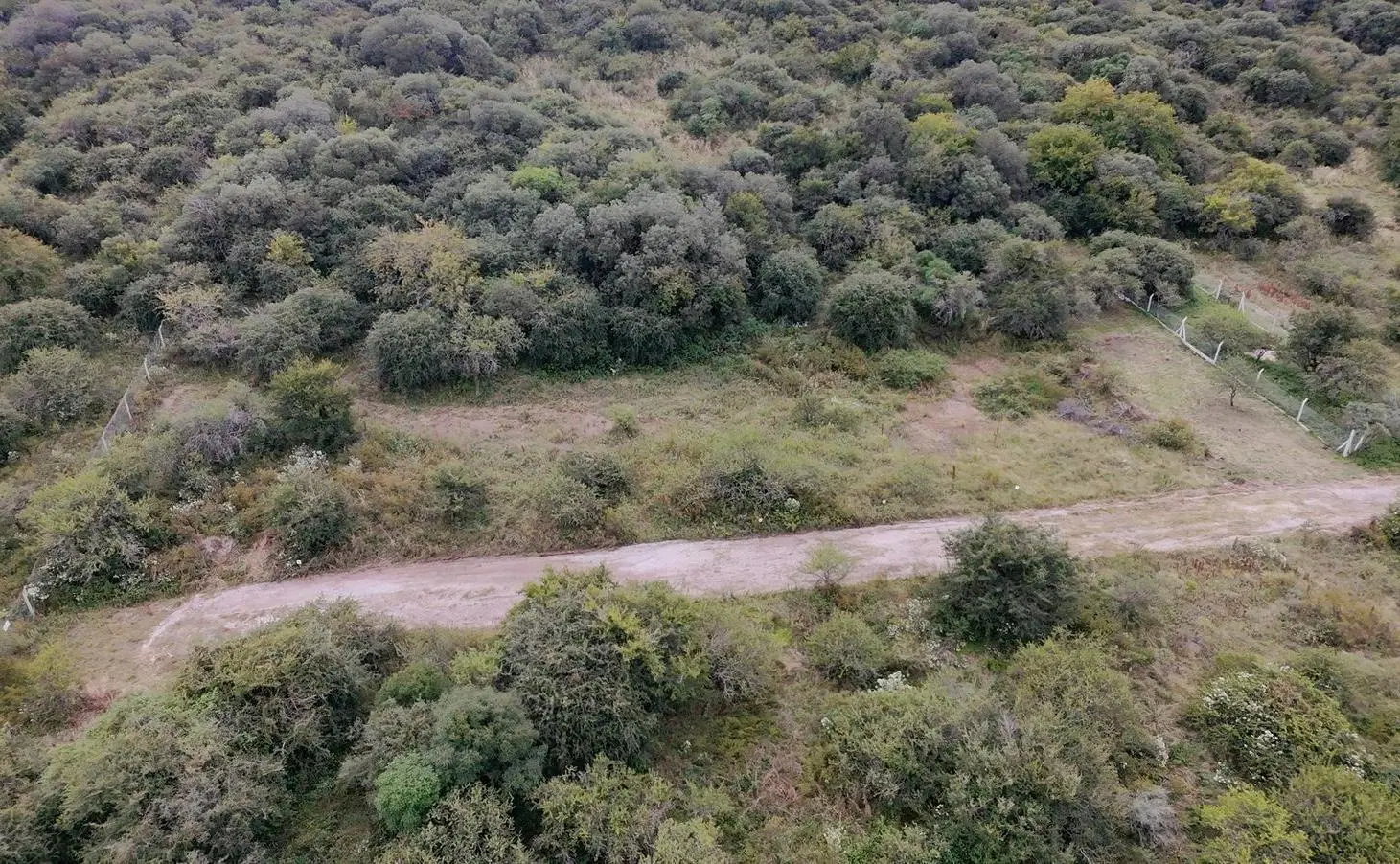 Terreno en Rio Ceballos 4