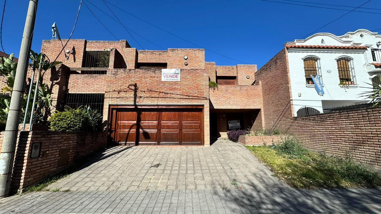 Casa en Venta IDEAL RESIDENCIA UNIVERSITARIA