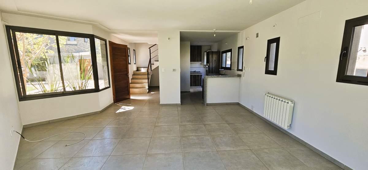 Foto de DUPLEX EN VENTA | 2 DORMITORIOS | ARGUIELLO | COMPLEJO ALTO BELGRANO |, imagen 5