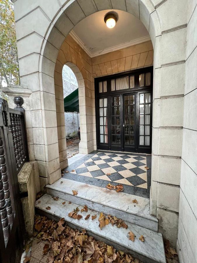 Venta de Importante Propiedad Ubicada en Diag. 77 9 y 42 1