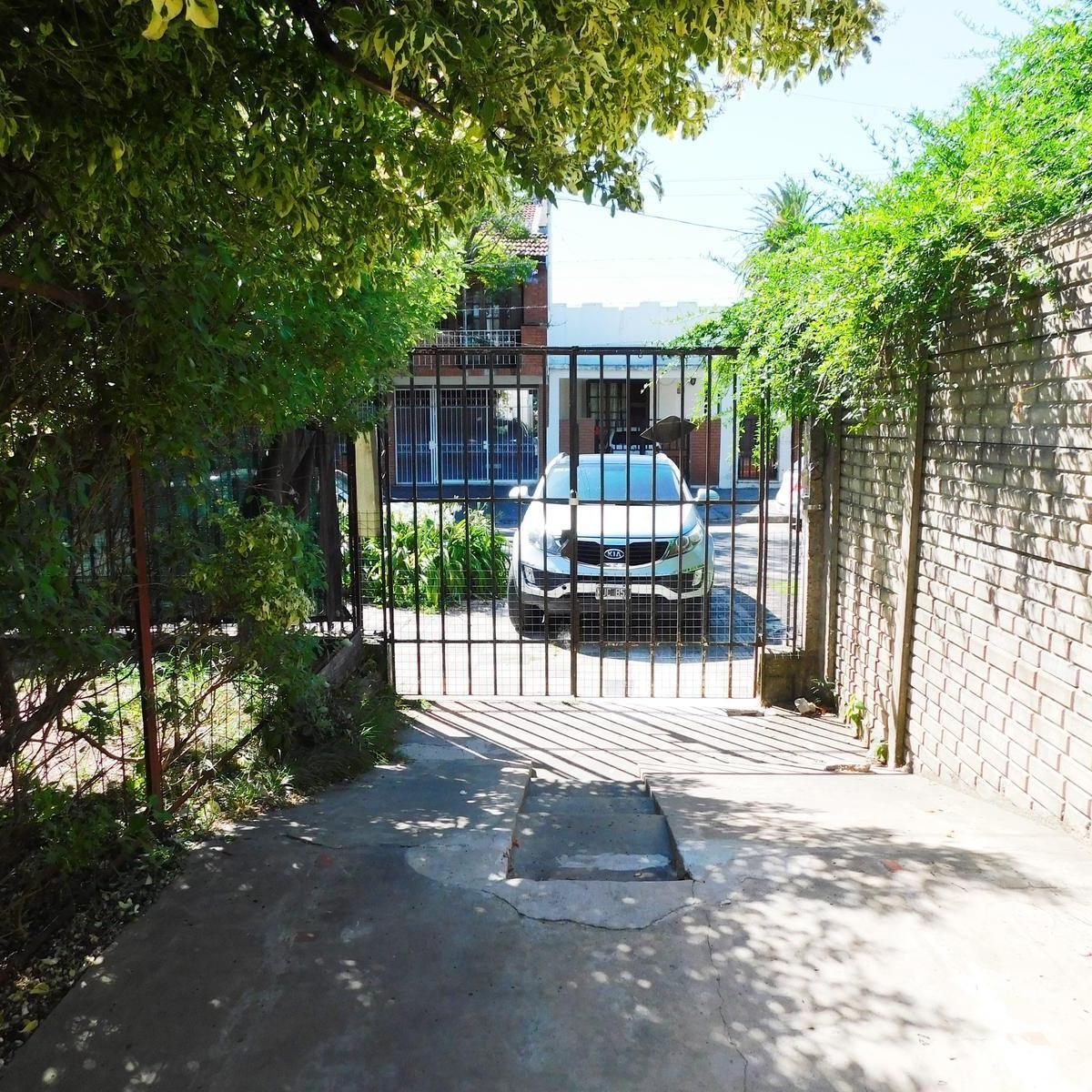 Dos Casas en Bloque en Venta Calle 527 3 y 4 Tolosa 6 Dorm. La Plata 2