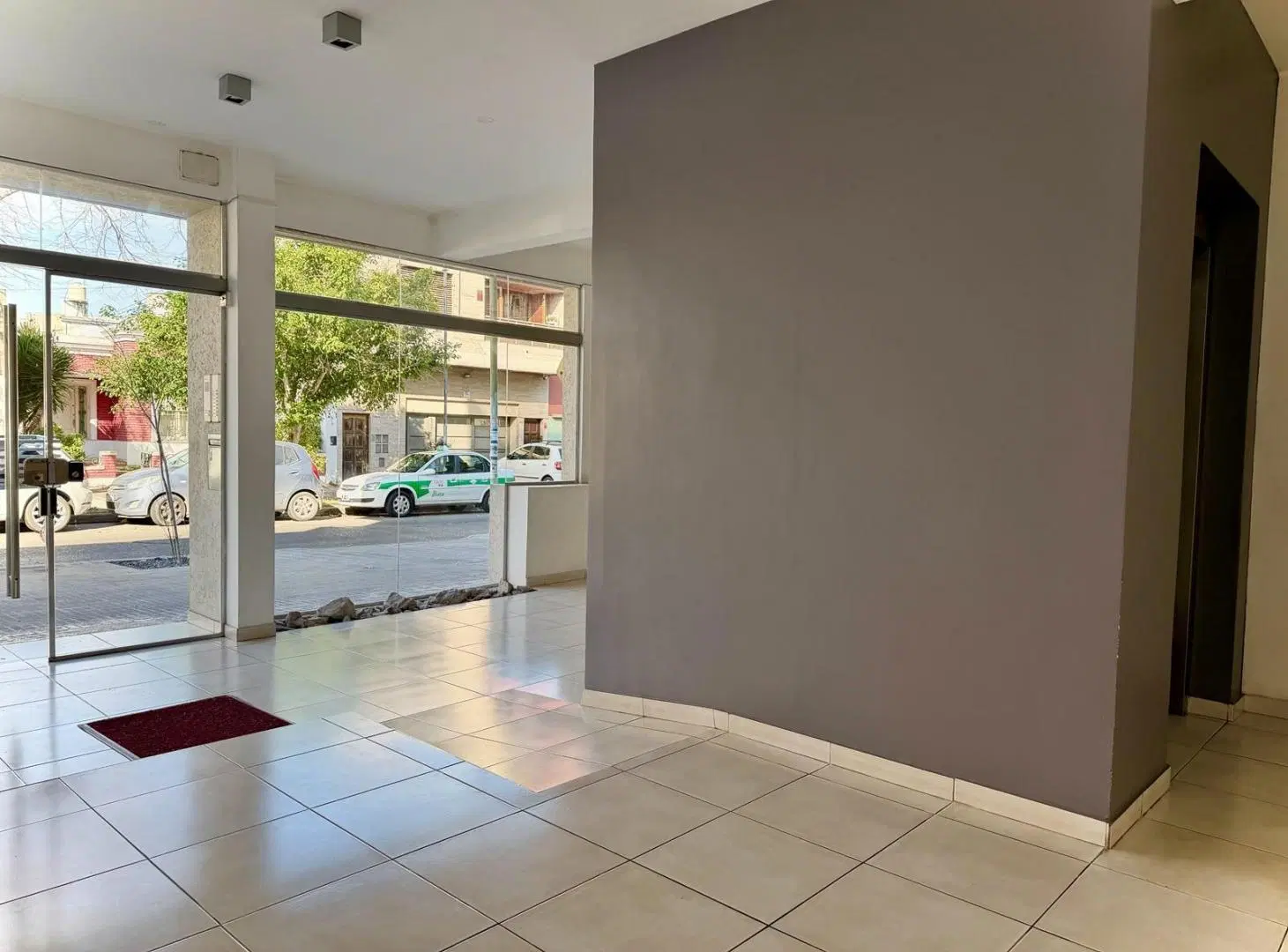 Departamento en Venta de 2 dormitorios en La Plata - 63 19 y 20 4
