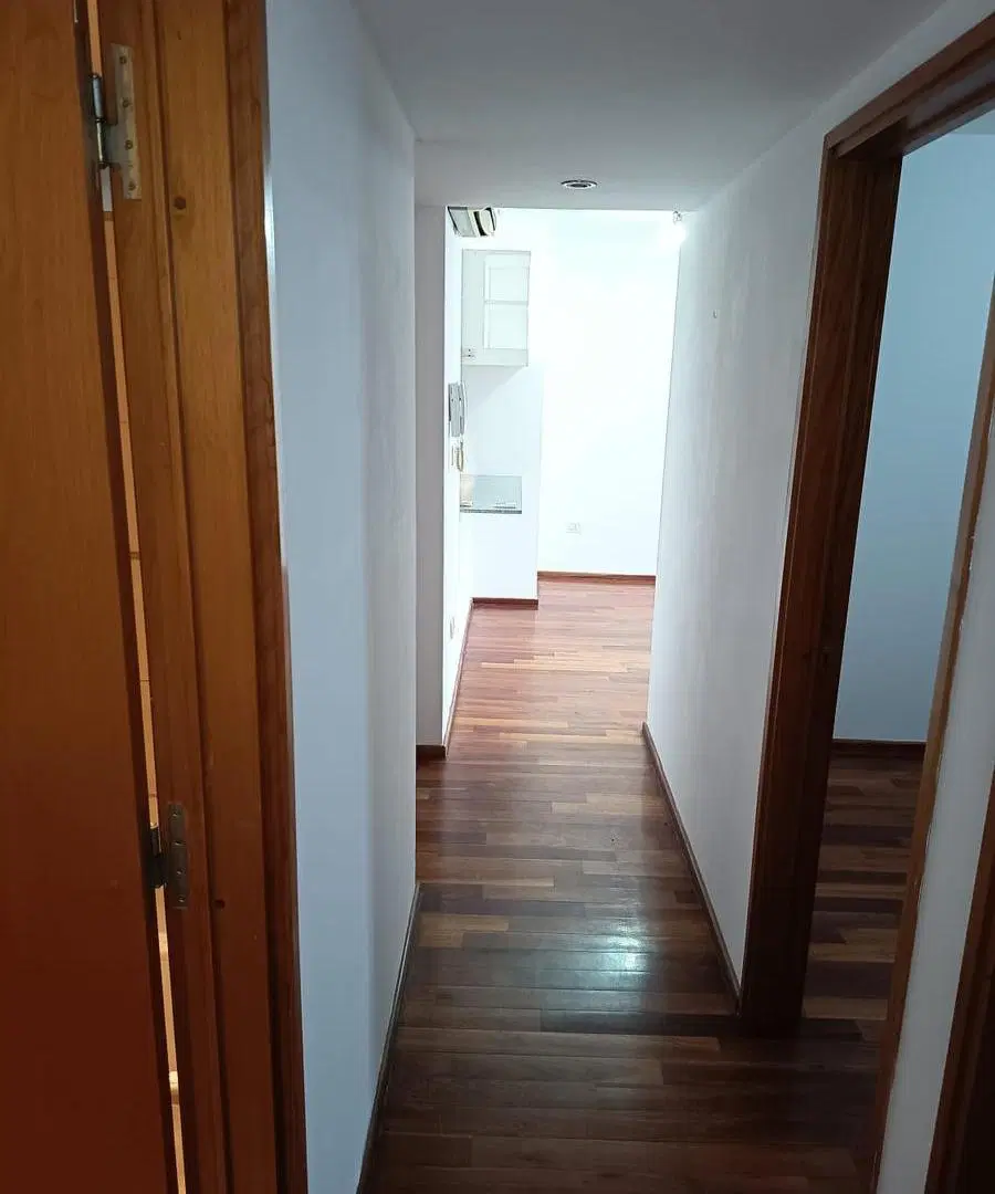 Departamento en venta, 2 dormitorios, zona Avenida 60 y Plaza Paz, La Plata. Piso 7mo. Muy Luminoso. 4
