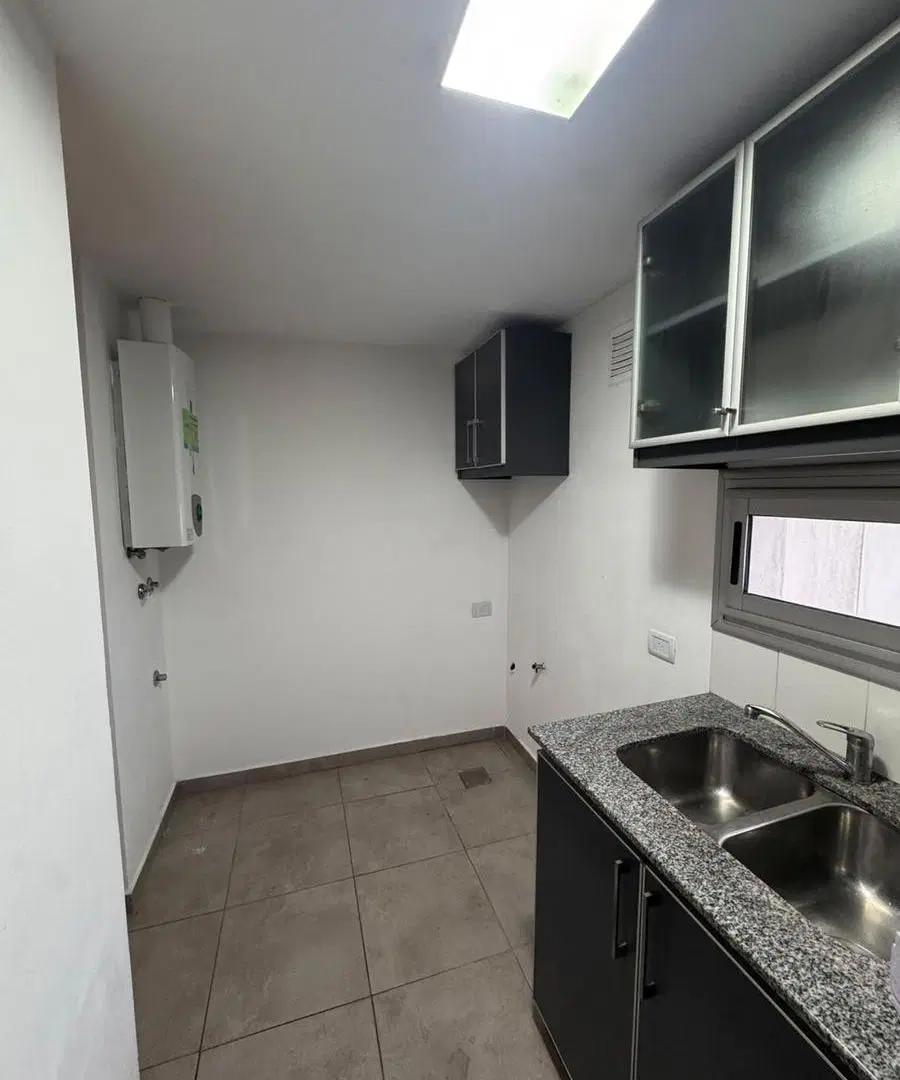 Departamento en Alquiler de 1 dormitorio en 59 casi 11 - La Plata 2