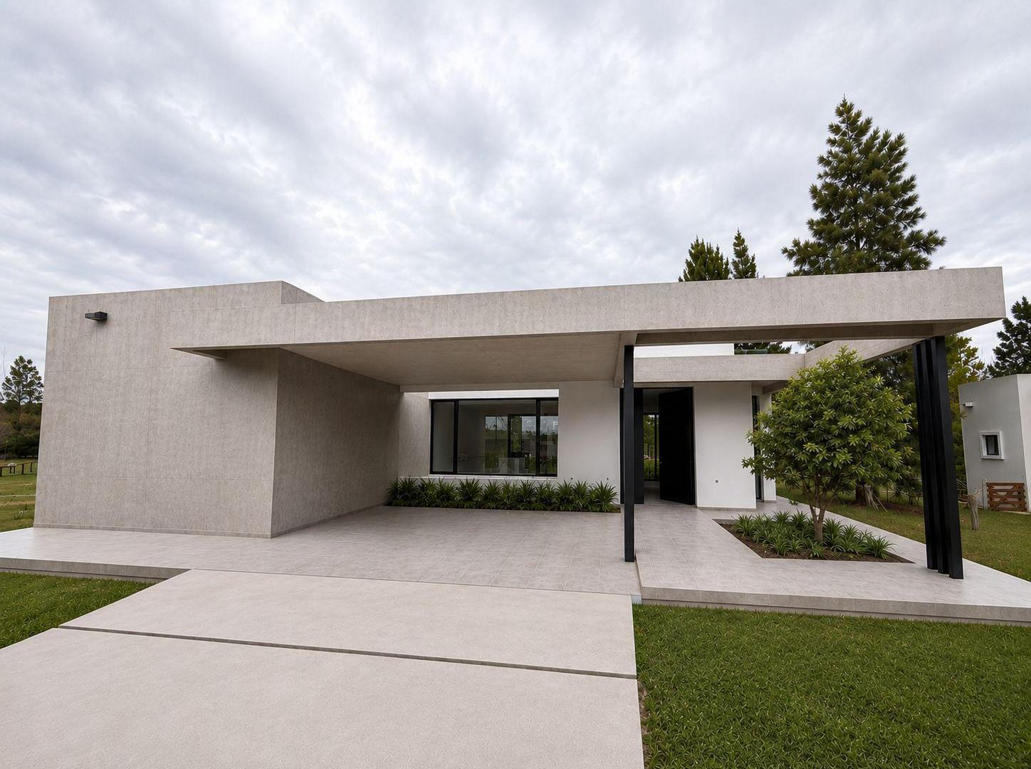 Foto de Casa en Venta en Miralagos de 3 dormitorios mas escritorio - llave en, imagen 1