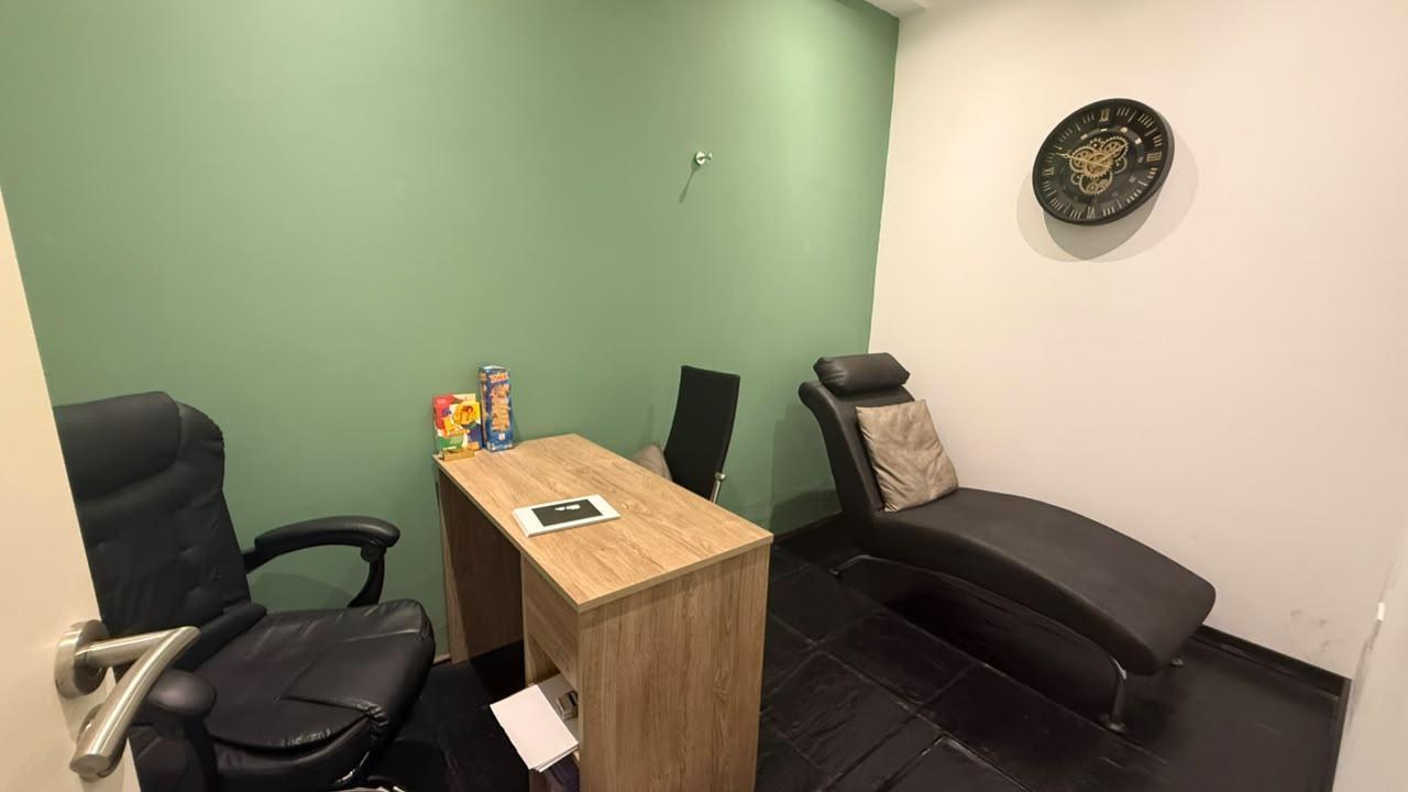 Foto de Oficinas/ consultorios en alquiler - Gonnet, imagen 4