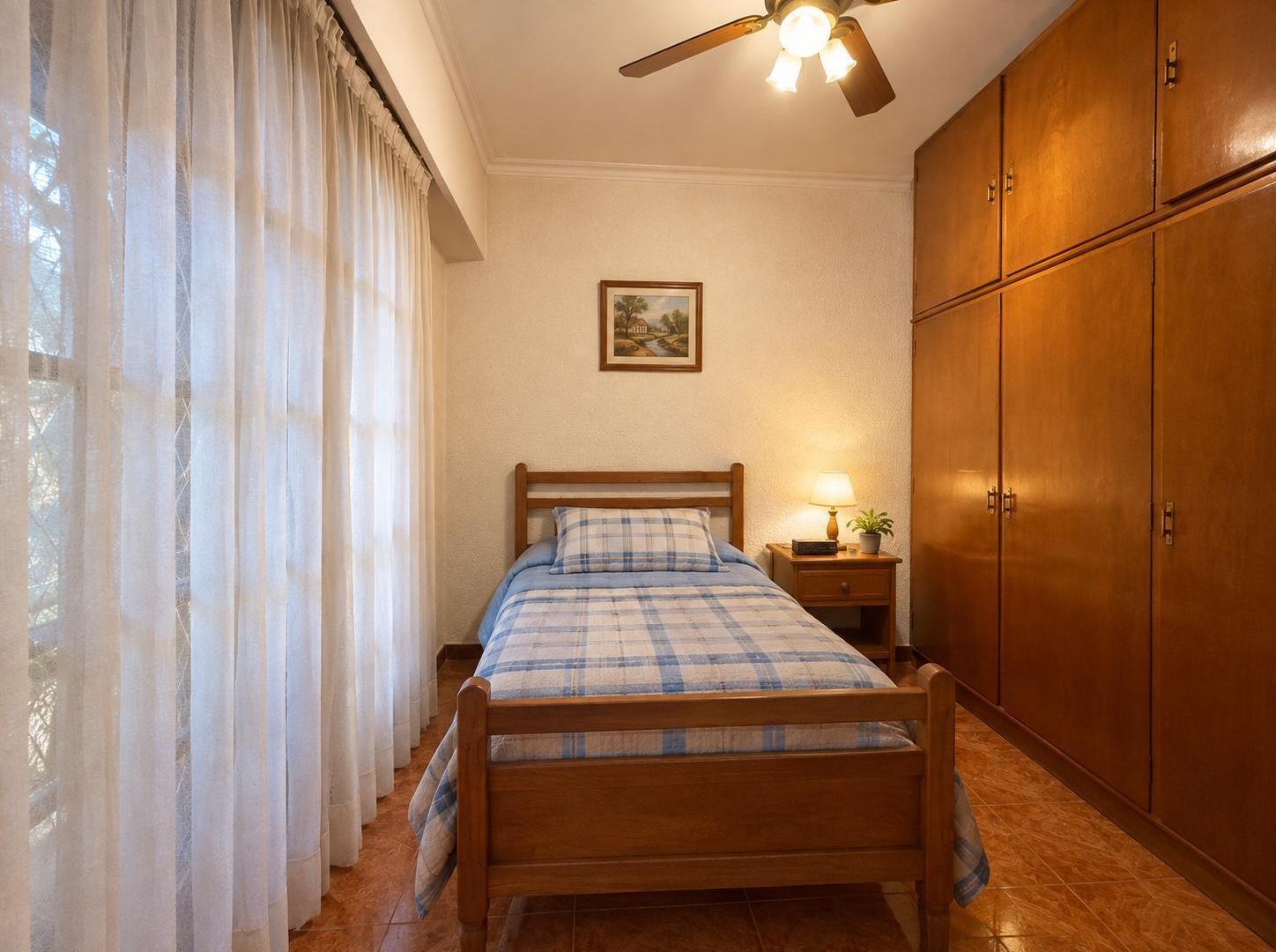 Foto de Casa EN VENTA EN CALLE 62 ENTRE 140 Y 141 Los Hornos La Plata, imagen 5