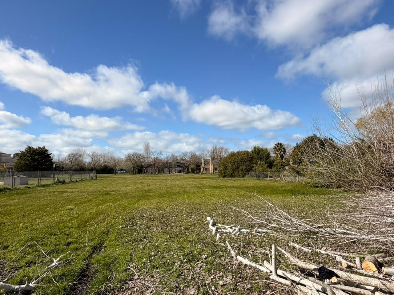 Foto de Venta lote/Terreno interno 1250m2 en Haras Del Sur I, imagen 2