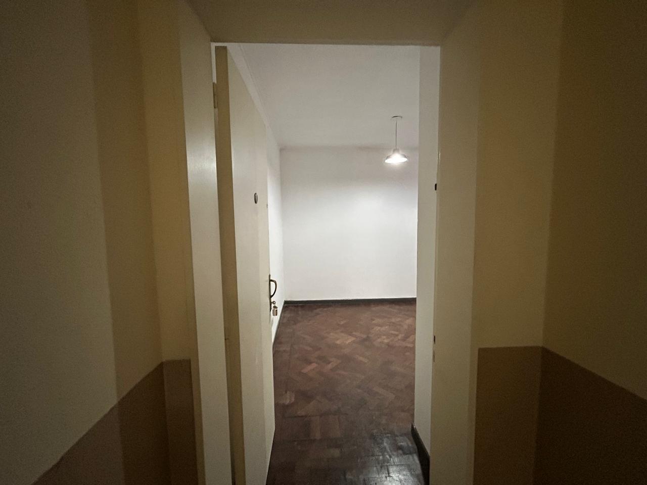 Foto de Departamento en Venta de 2 dormotorios en 57 entre 18/19 - La Plata - 2, imagen 4