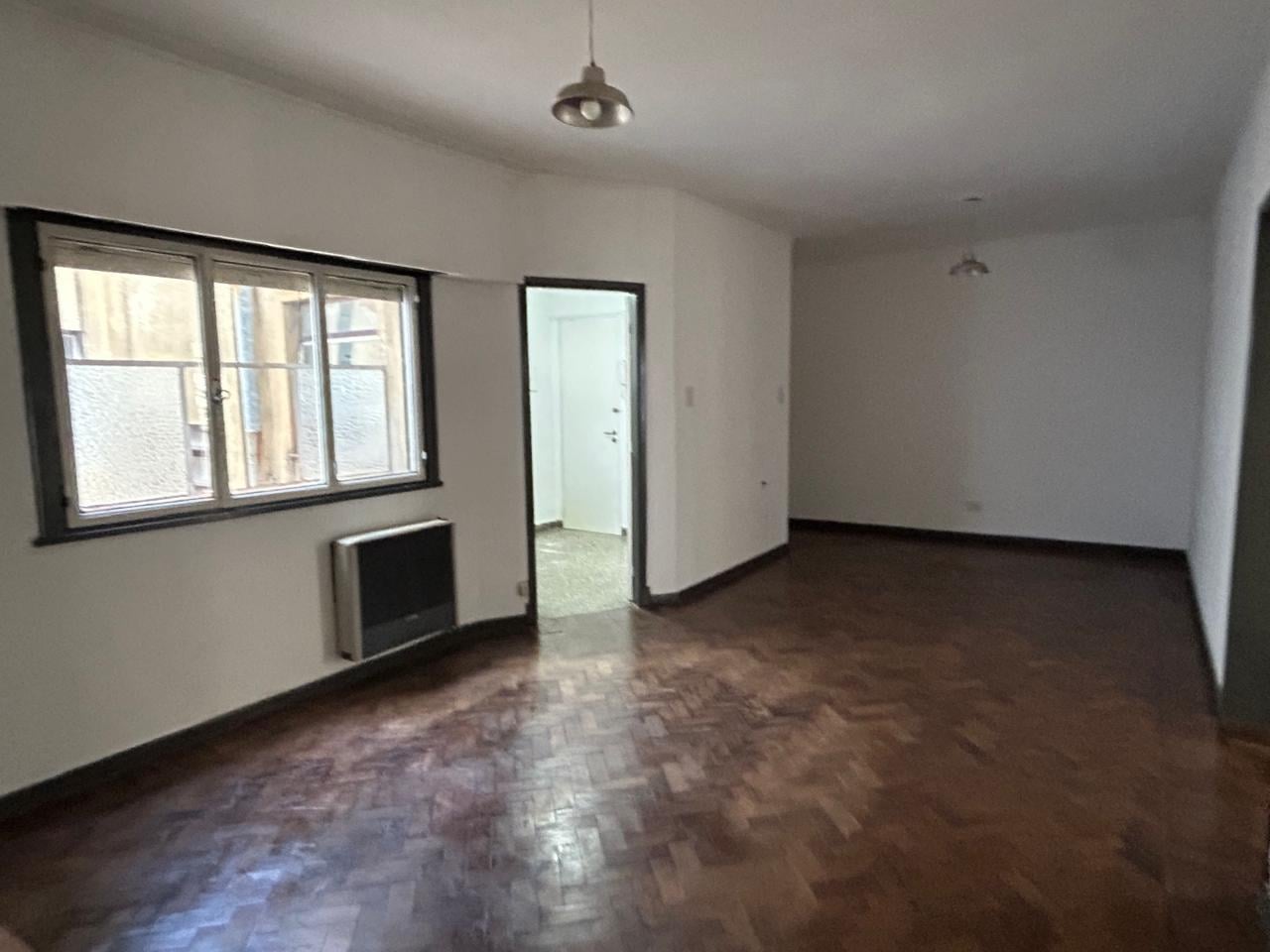 Foto de Departamento en Venta de 2 dormotorios en 57 entre 18/19 - La Plata - 2, imagen 2