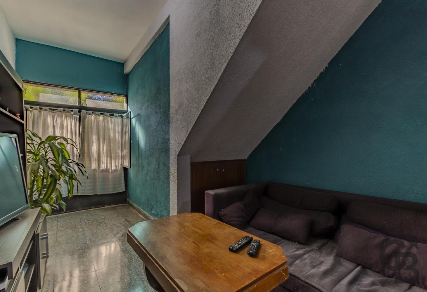 Foto de PH en Venta de 2 dormitorios con garage y patio en La Plata - Zona, imagen 3
