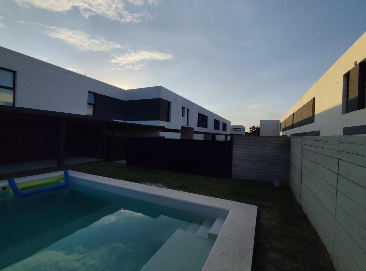Foto de Casa Duplex en Don Carlos Barrio Las Calas 505 bis entre 139 y 140, imagen 1