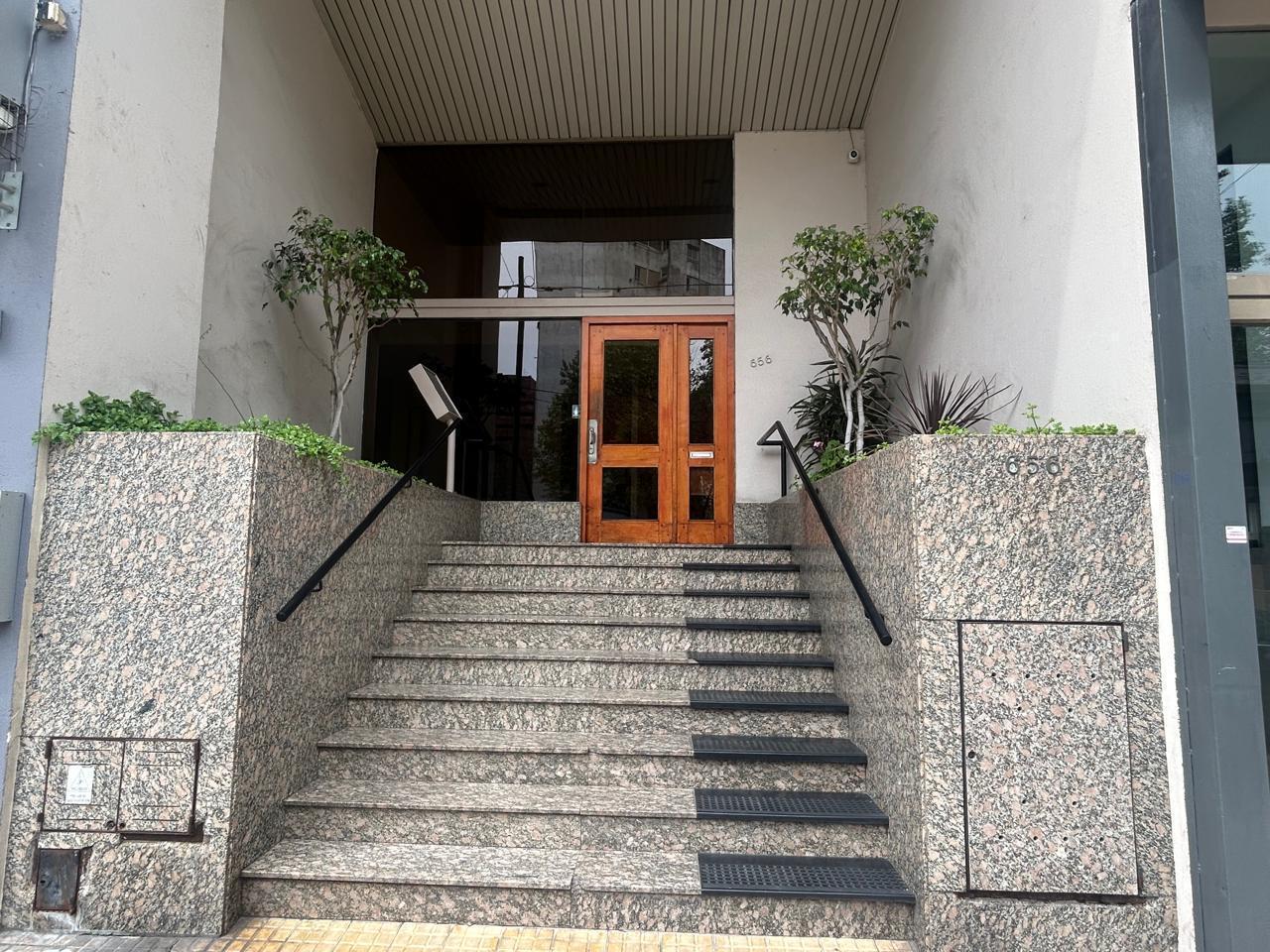 Foto de Departamento en VENTA de 1 Dormitorio en La Plata, imagen 3
